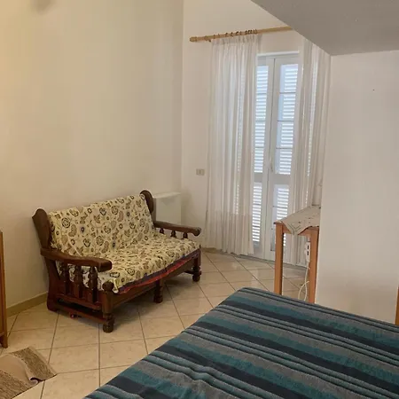 A Un Passo Dal Mare Apartment *